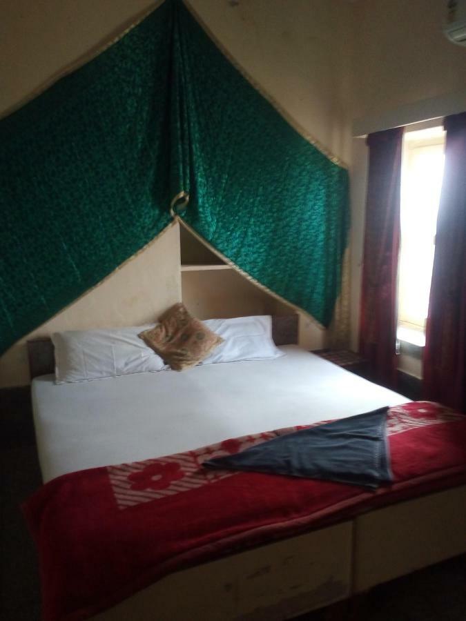 Hotel Temple View Jaisalmer Esterno foto